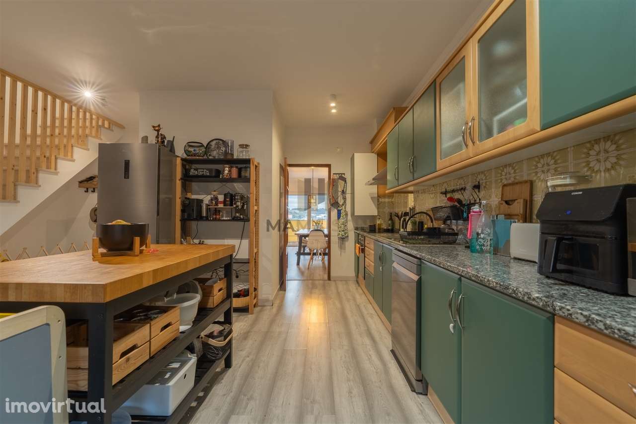 Andar Moradia T3+1 / Centro Lamego / Remodelado - Grande imagem: 2/22