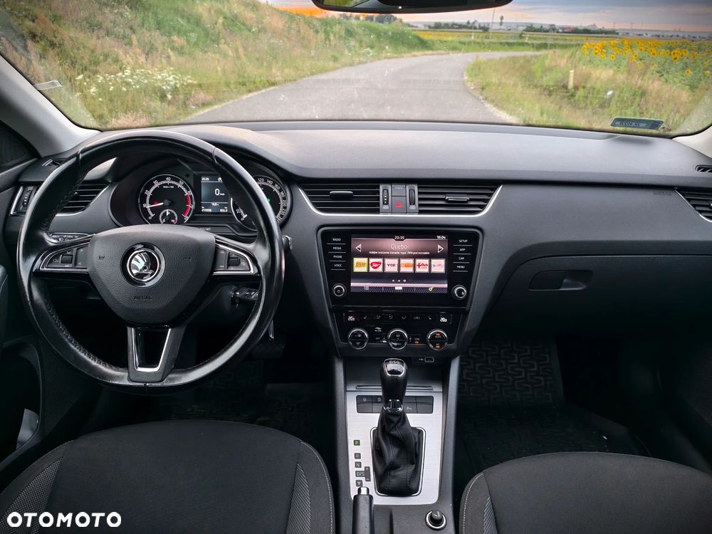 Skoda Octavia 2.0 TSI Ambition DSG - 11