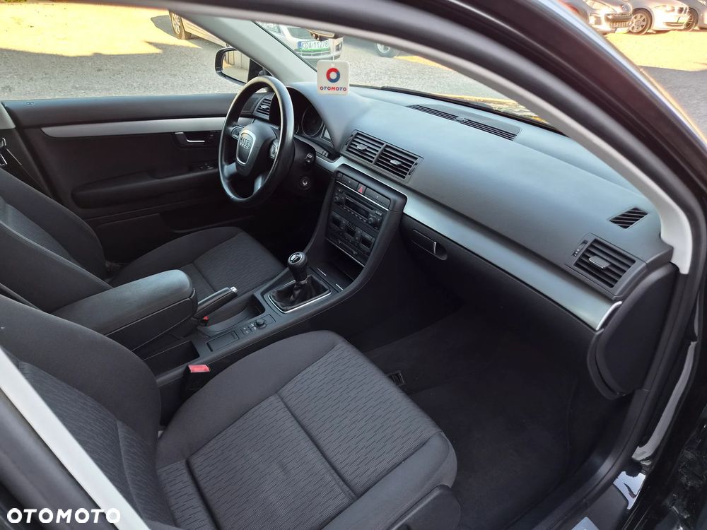 Audi A4 Avant - 24