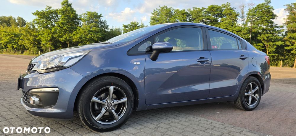 Kia Rio 1.2 L - 30