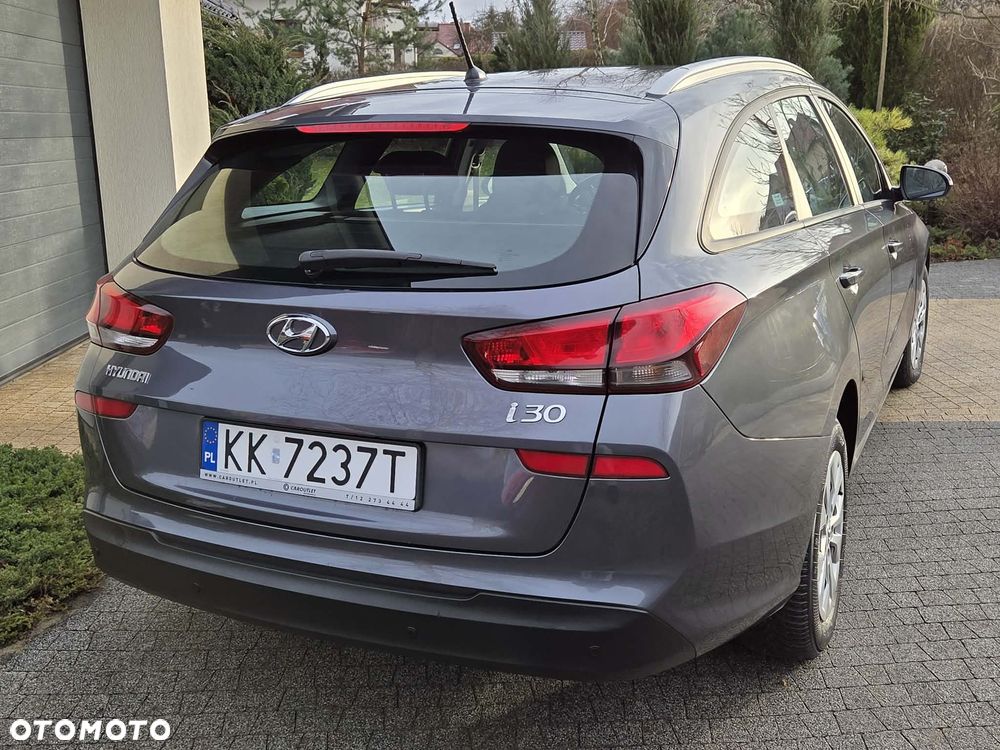 Hyundai i30 1.4 T-GDI Comfort DCT - 16