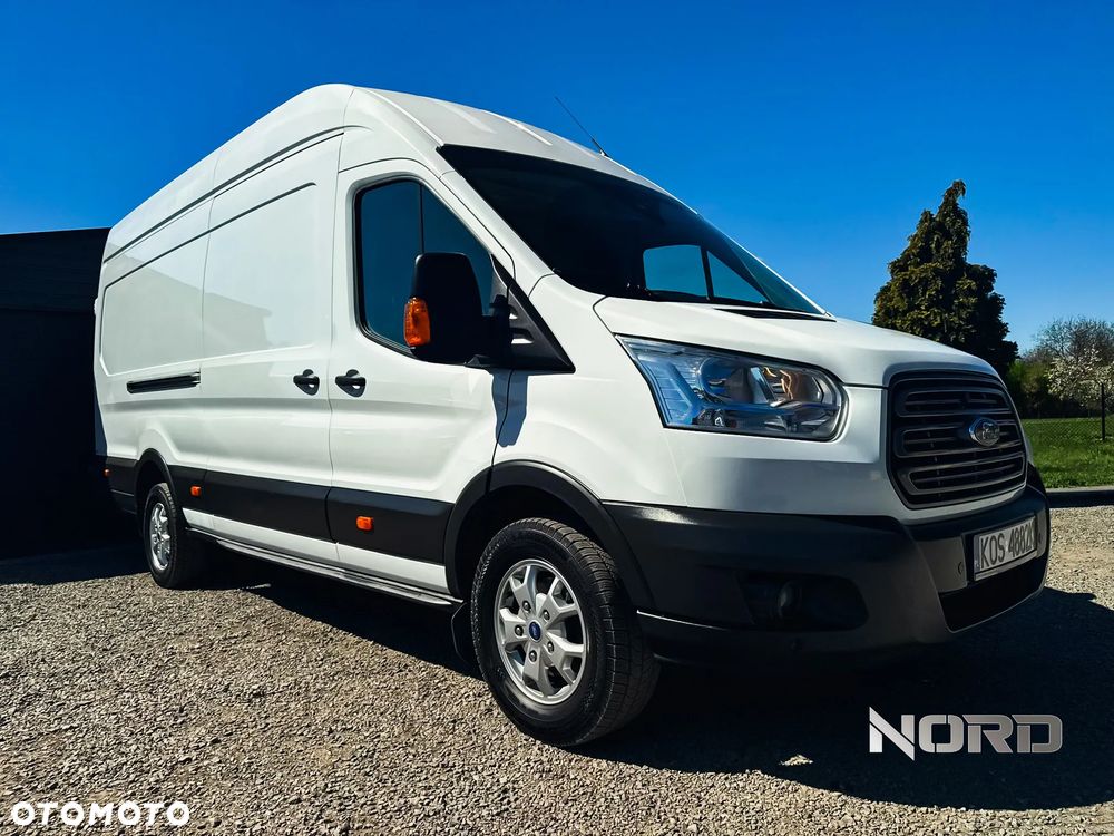 Ford Transit 2.2 L4 Trend - 4