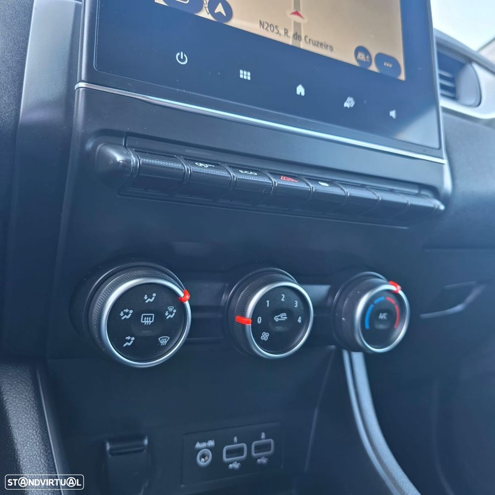 Renault Captur 1.0 TCe Exclusive - 29