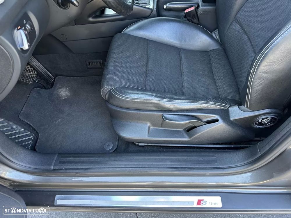 Audi A3 Sportback 1.6 TDI S-line S tronic - 35