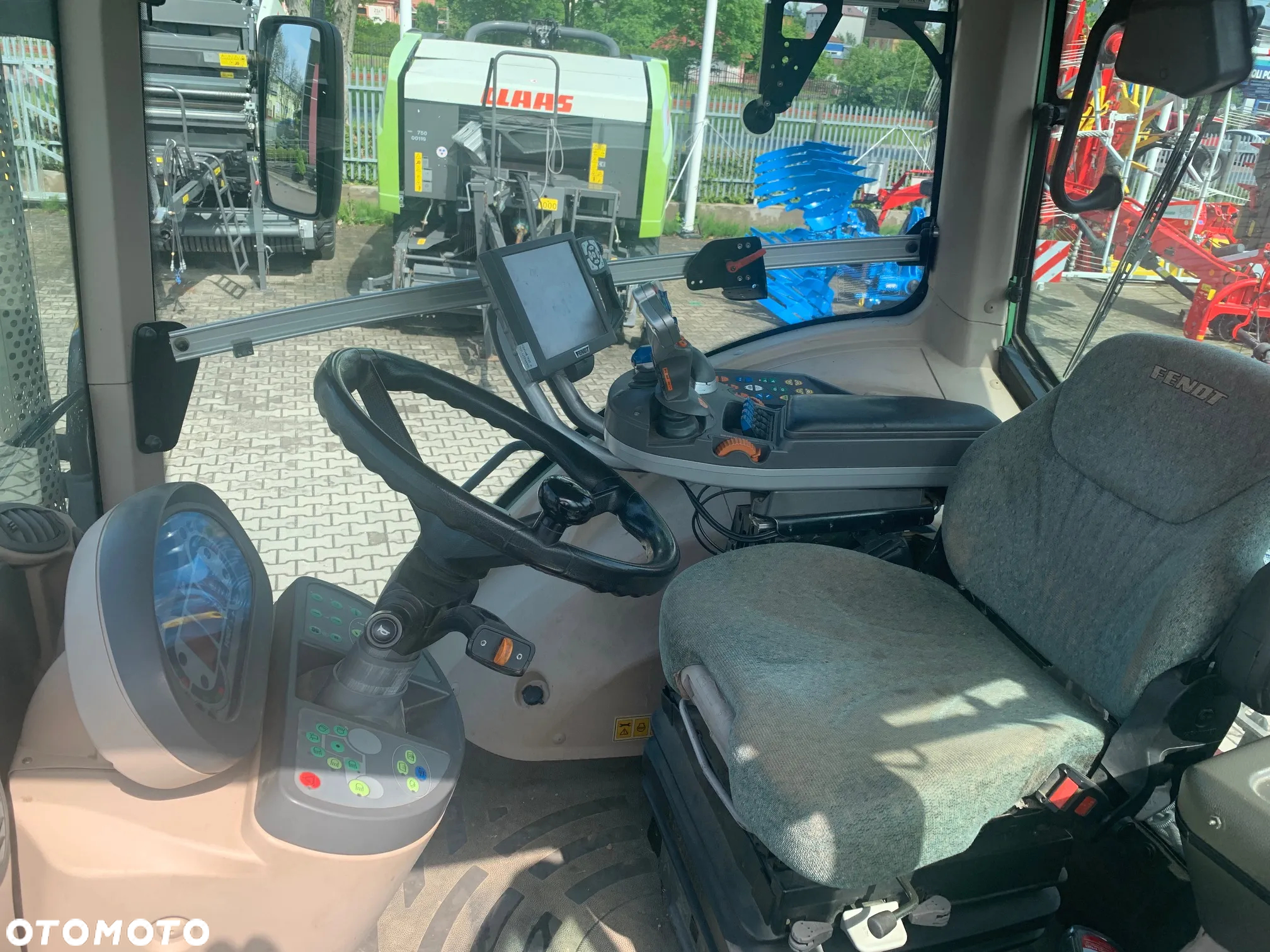 Fendt 828 VARIO SCR PROFI PLUS - 10
