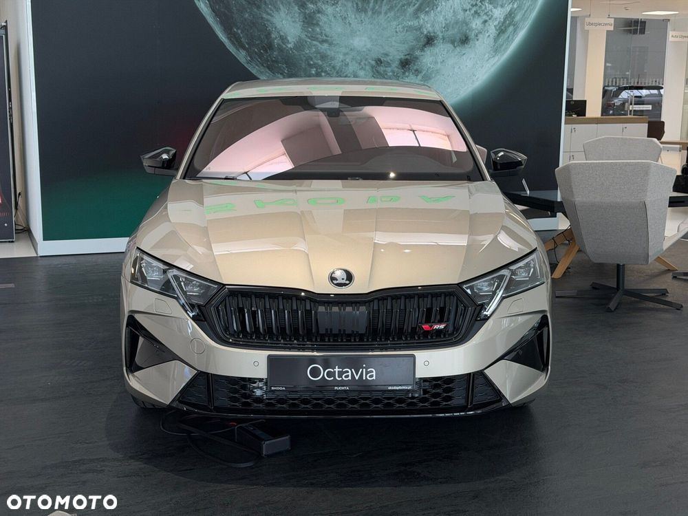 Skoda Octavia 2.0 TSI RS DSG - 4