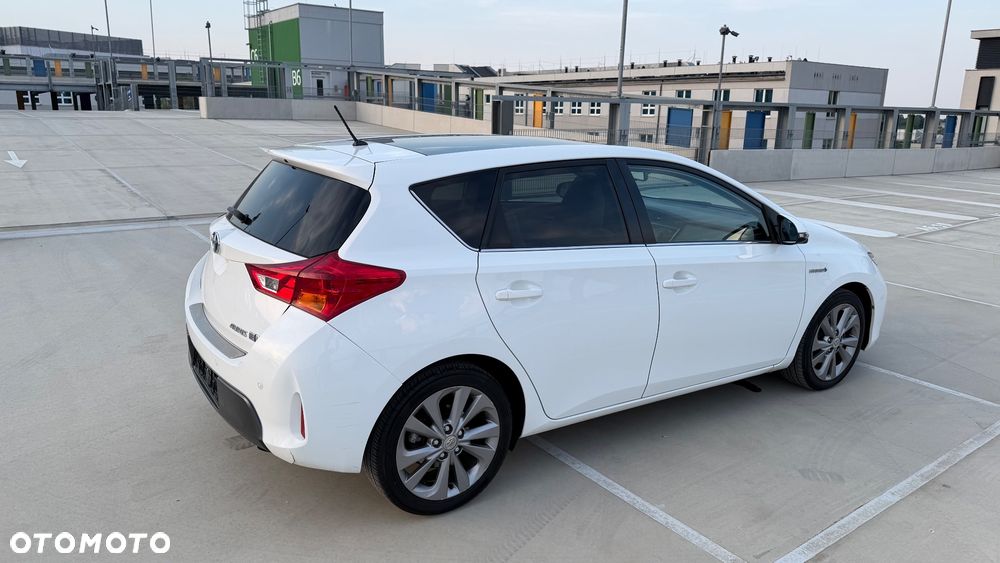 Toyota Auris 1.8 HSD Prestige NAVI - 12