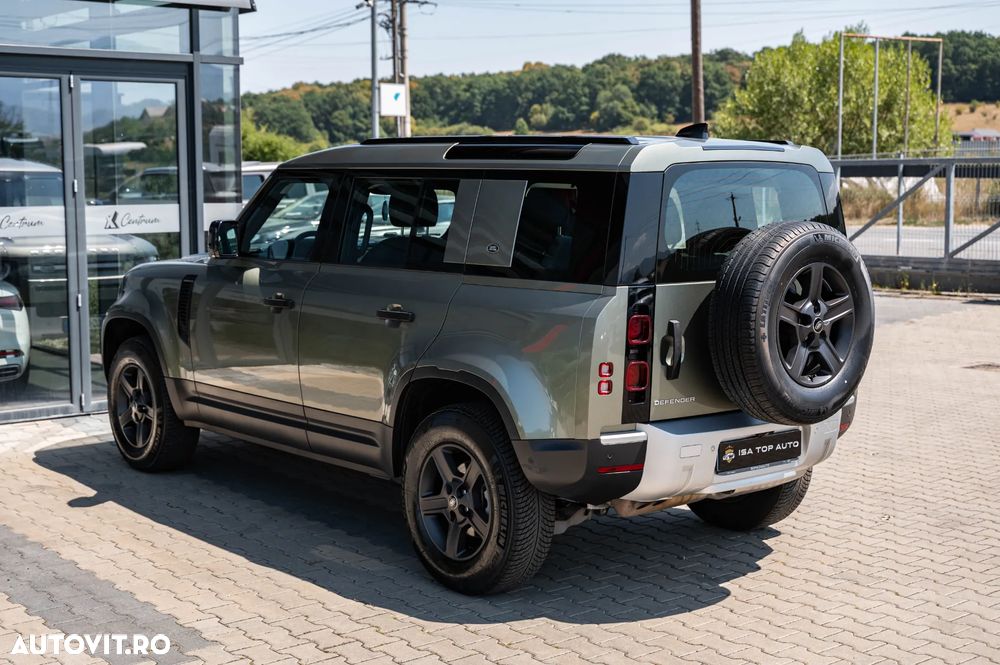 Land Rover Defender - 12