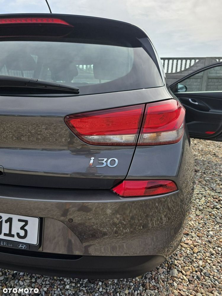 Hyundai i30 1.4 Trend - 25