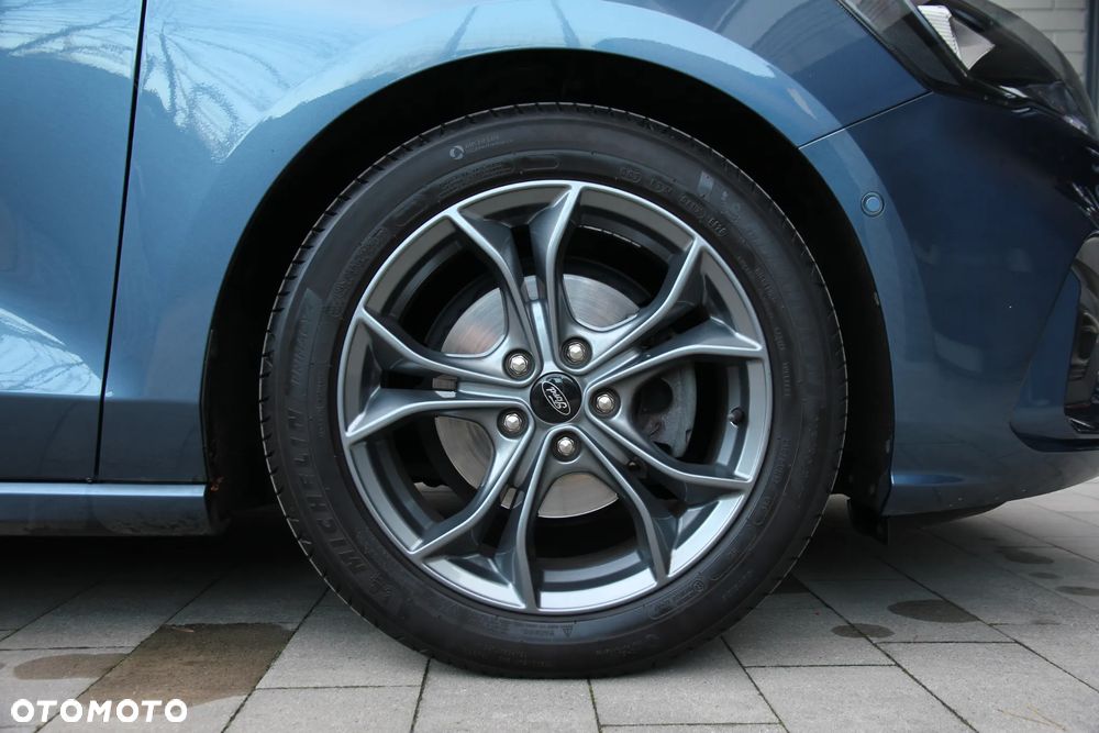 Ford Focus 1.0 EcoBoost ST-Line - 5