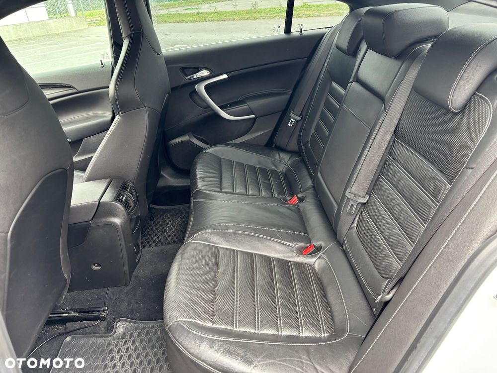 Opel Insignia - 13