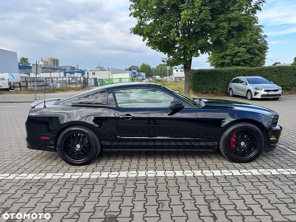 Ford Mustang 3.7 V6 - 6