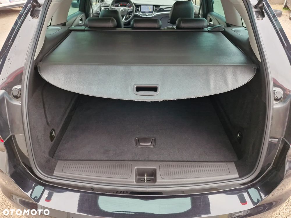 Opel Astra 1.4 Turbo Business - 25
