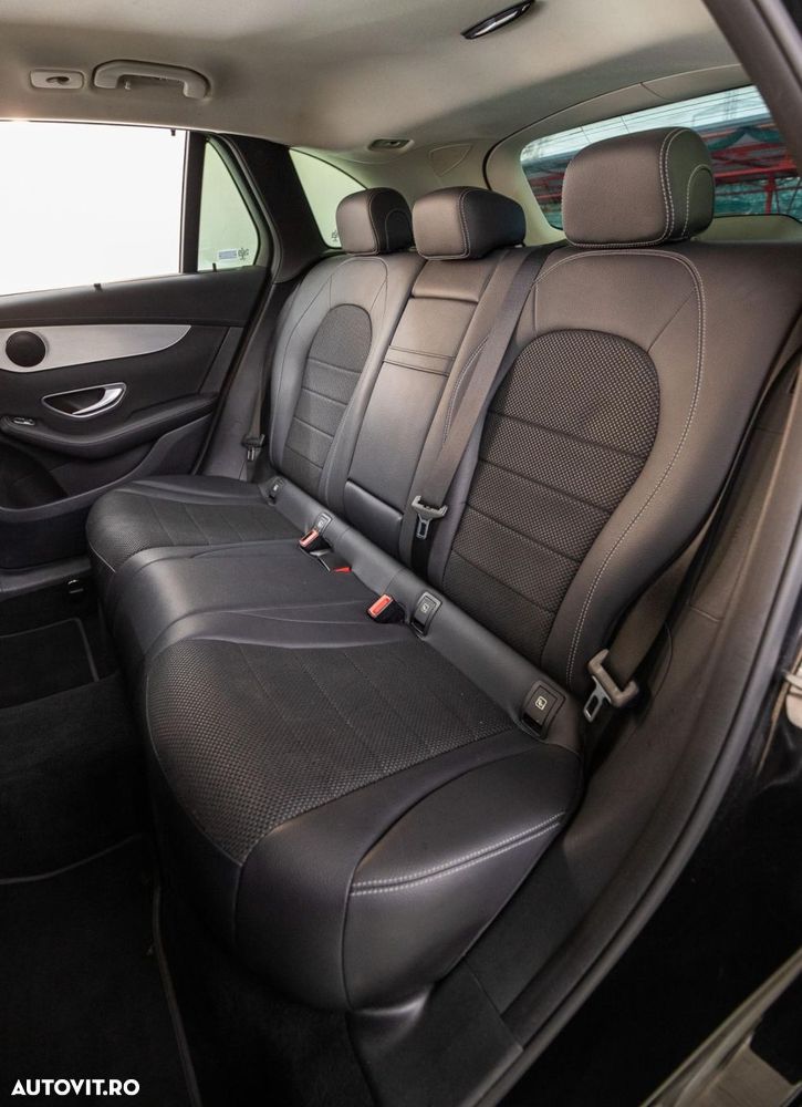 Mercedes-Benz GLC - 15