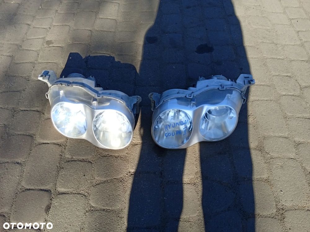 REFLEKTOR LEWY LUB PRAWY HYUNDAI COUPE 99-02 - 1