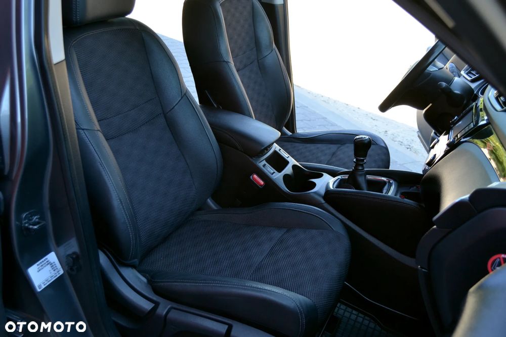 Nissan Qashqai 1.6 DIG-T Tekna - 24