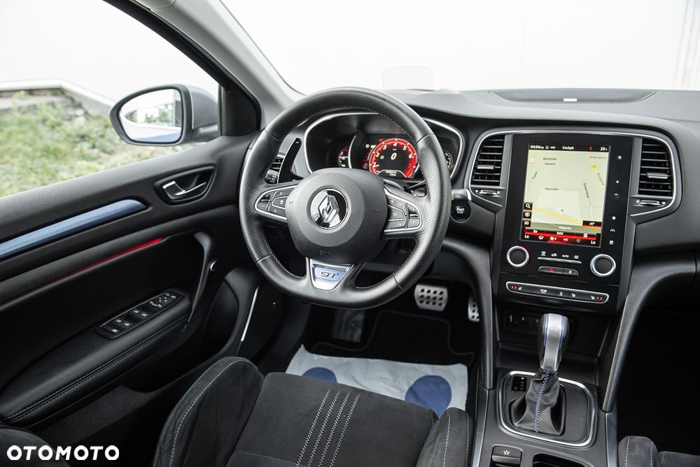 Renault Megane ENERGY TCe 205 EDC GT - 28