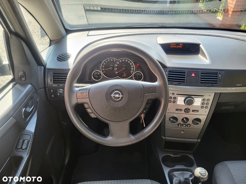 Opel Meriva 1.6 Essentia - 5