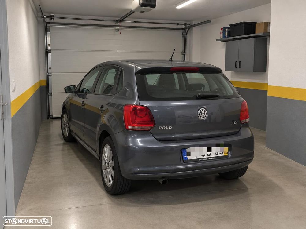 VW Polo - 2