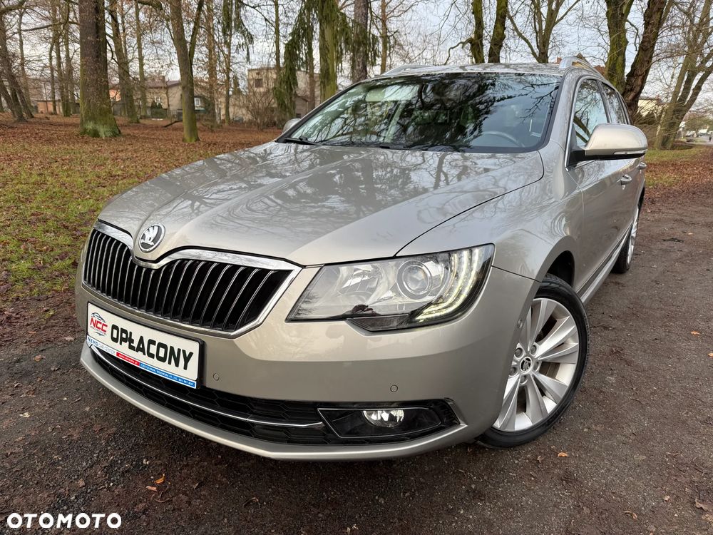 Skoda Superb 2.0 TDI Exclusive - 2