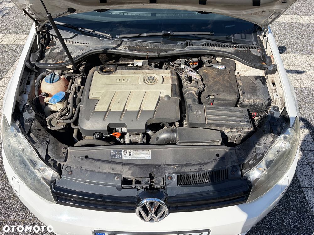 Volkswagen Golf 2.0 TDI DPF Comfortline - 20
