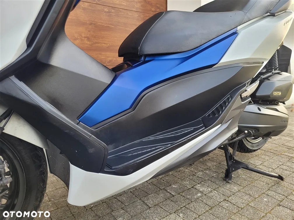 Honda NSS - 9
