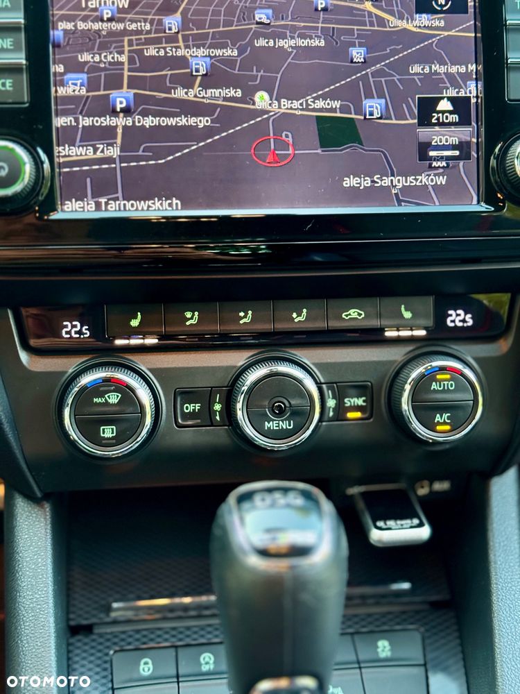 Skoda Octavia 2.0 TSI RS DSG - 27