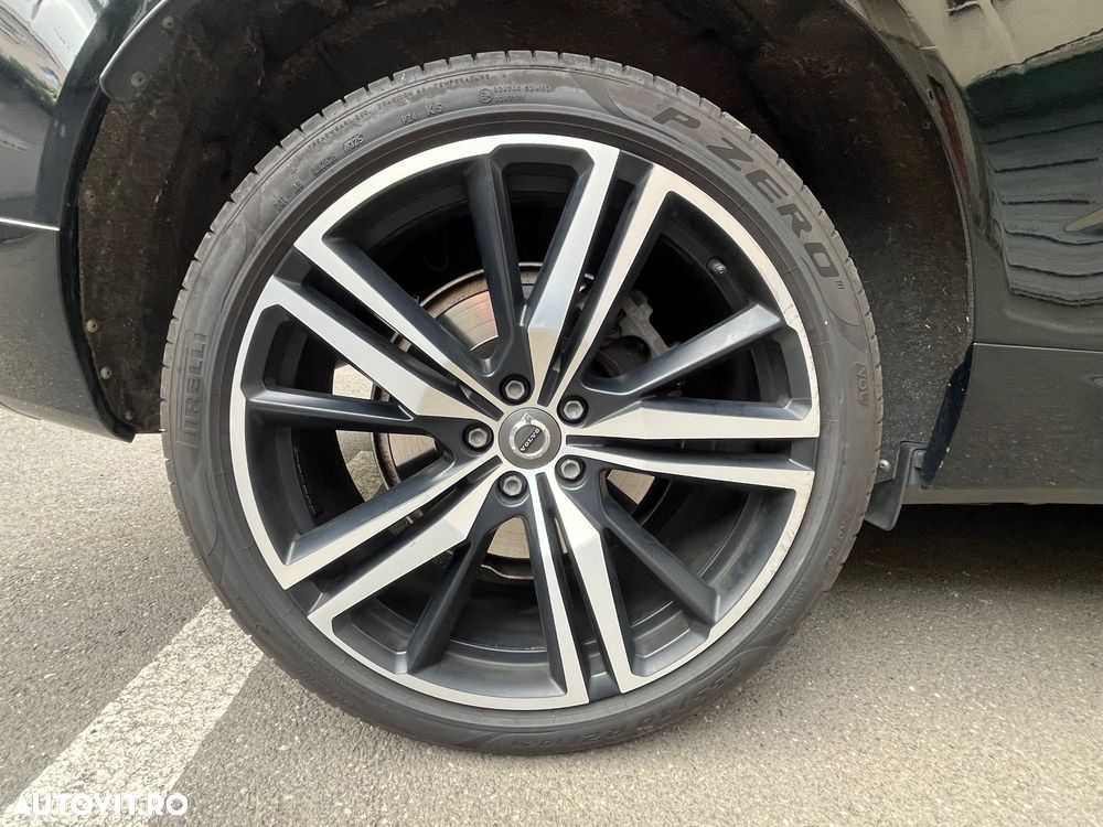 Volvo XC 60 B4 D AWD Geartronic RDesign - 32