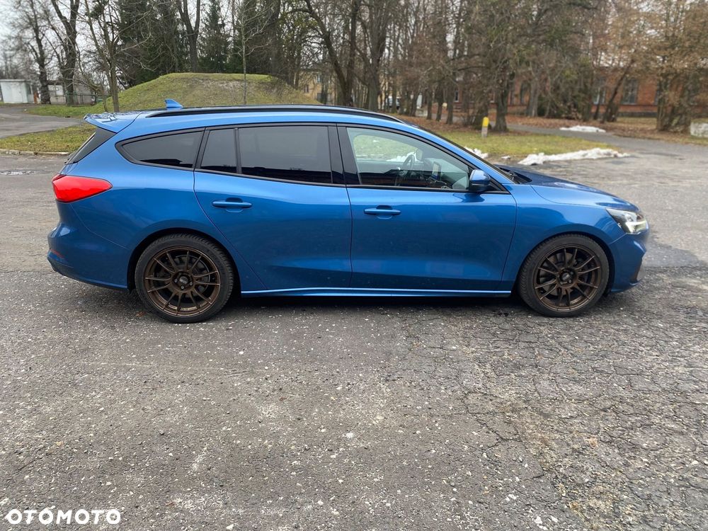 Ford Focus 2.0 EcoBlue ST - 15
