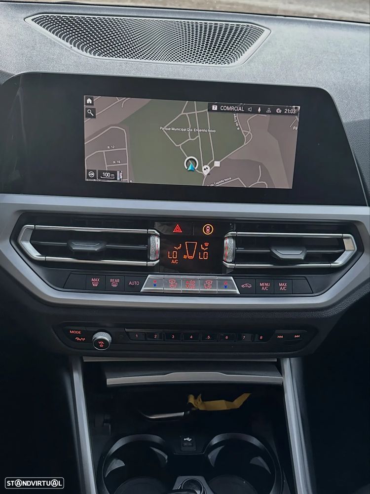 BMW 330 e Line Sport Auto - 12