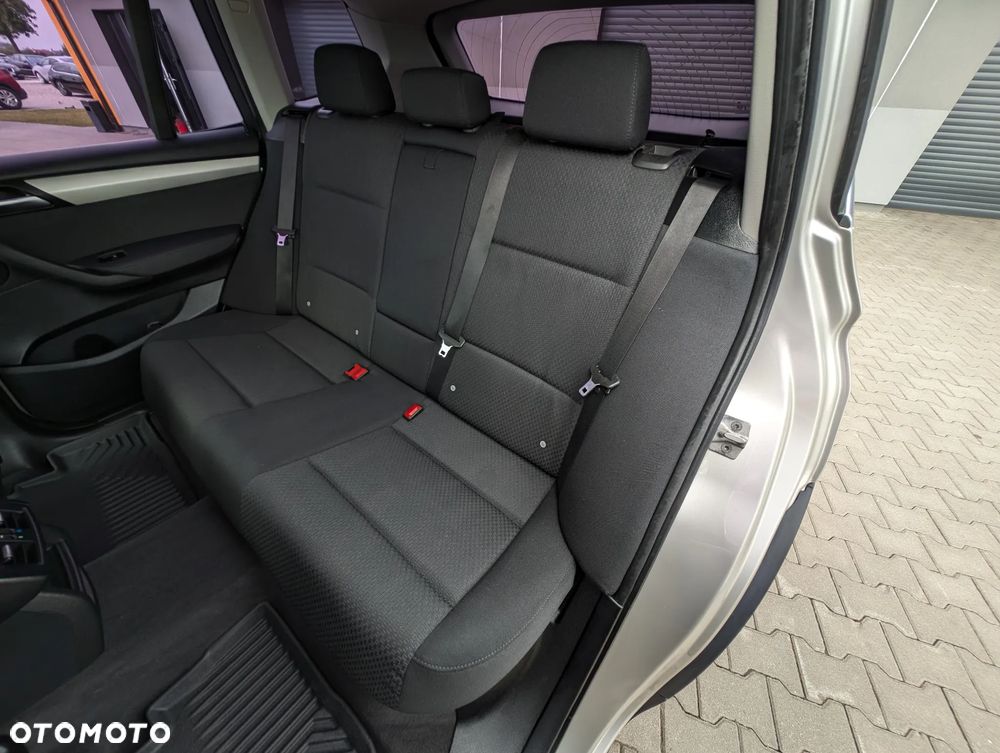 BMW X3 xDrive20d - 36