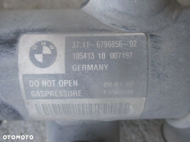 BMW F10 F11 AMORTYZATOR PNEUMATYCZNY PRZOD PRAWY 6796856 - 2