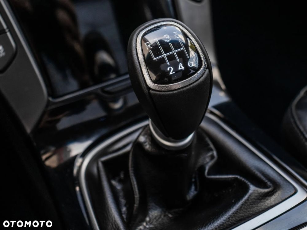 Hyundai i40 Kombi 1.7 CRDi Premium - 23