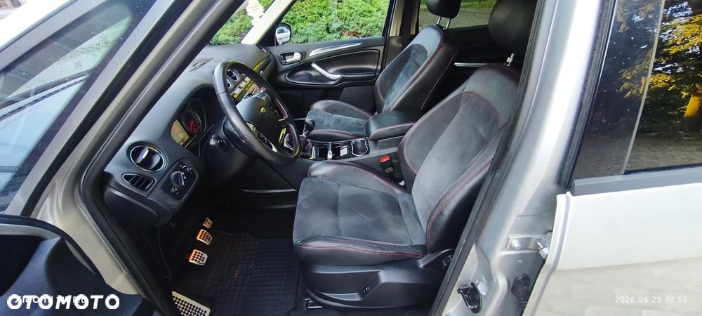 Ford S-Max 2.2 TDCi Titanium - 7