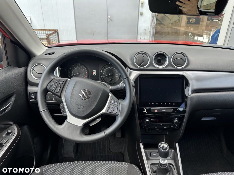 Suzuki Vitara - 12