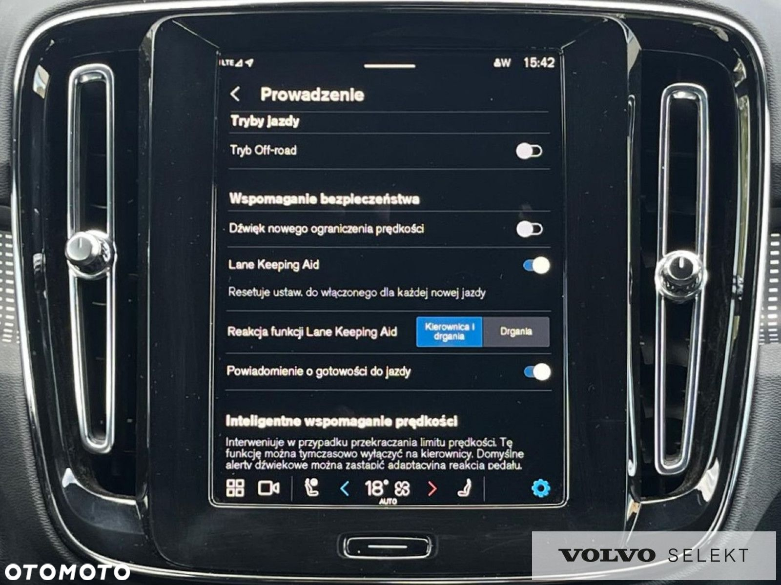 Volvo XC 40 - 18