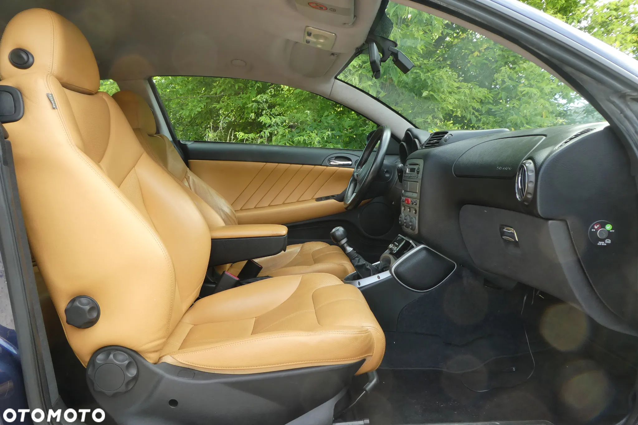Alfa Romeo GT 3.2 V6 Distinctive - 14