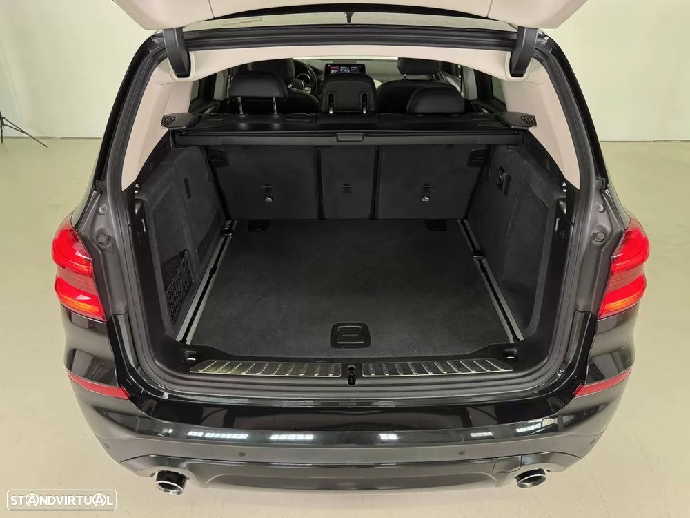 BMW X3 30 d xDrive Advantage - 24