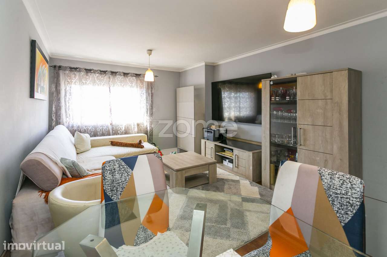 Apartamento T2+1 arrendado c/ garagem e varanda Pedroso, V.N.Gaia - Grande imagem: 4/19