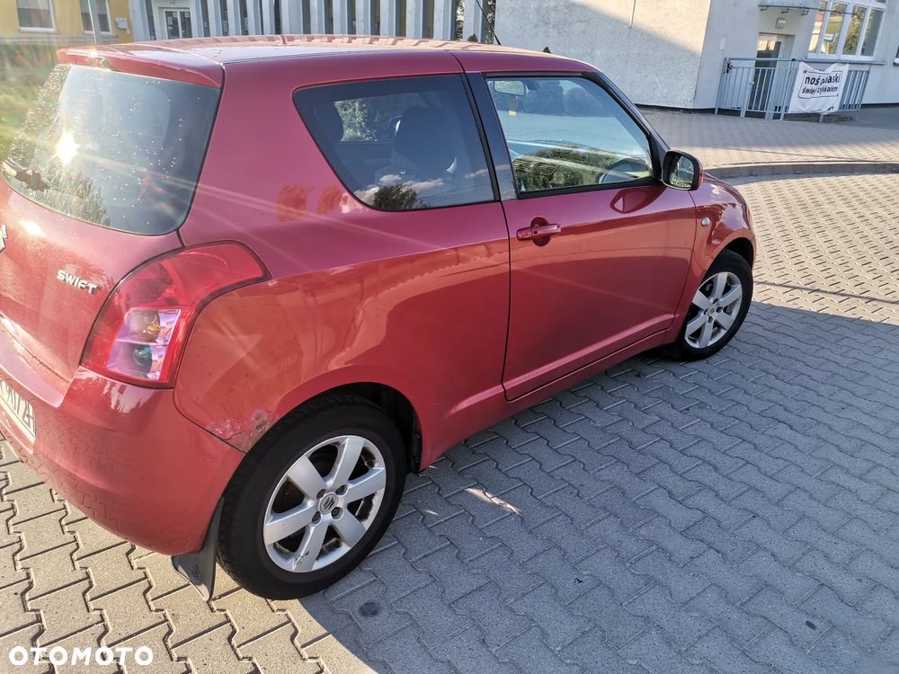 Suzuki Swift 1.5 GS - 5