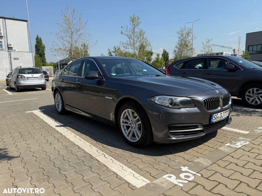 BMW Seria 5 520d AT - 7