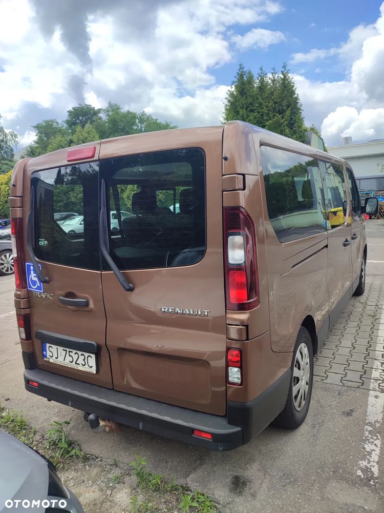 Renault Trafic Grand SpaceClass 1.6 dCi - 3