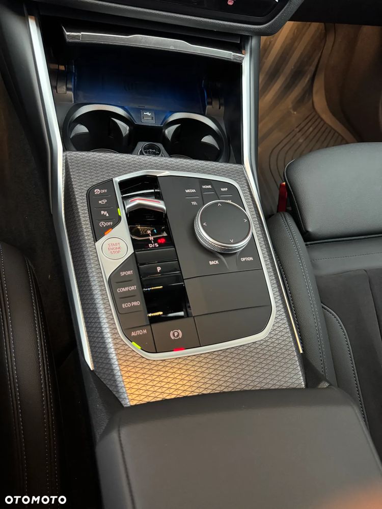 BMW Seria 3 330i xDrive M Sport sport - 27