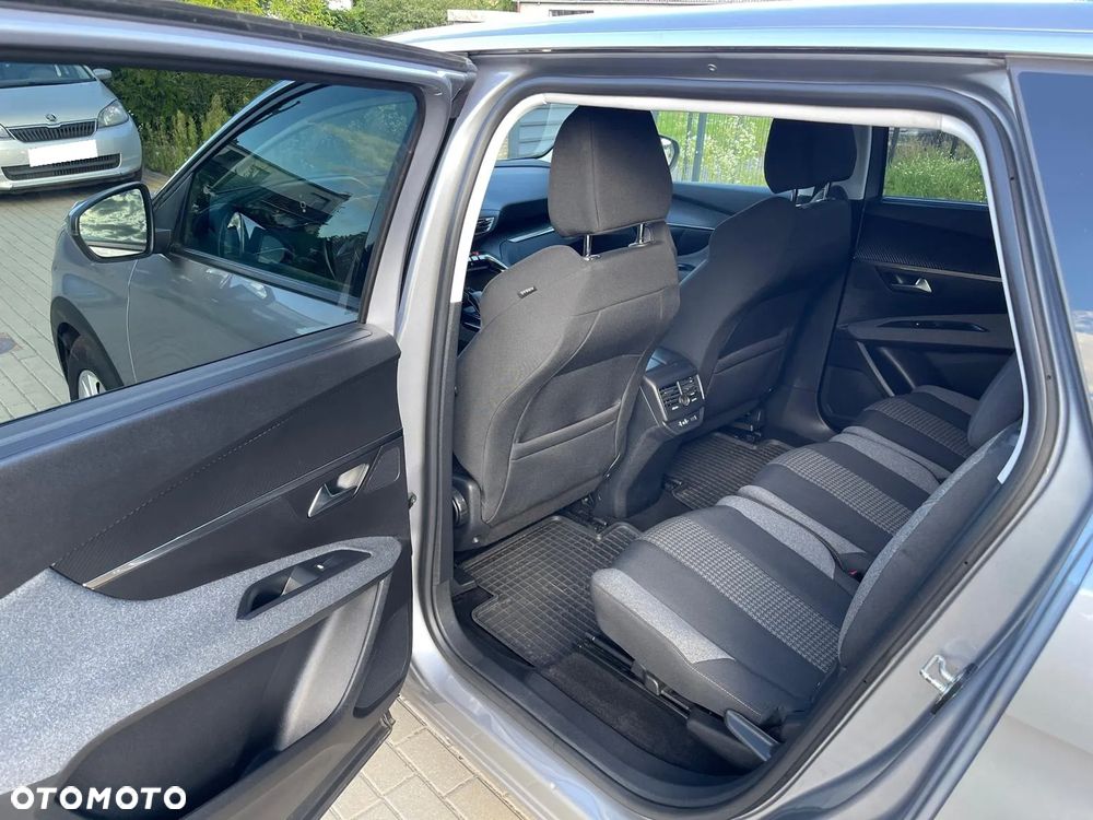 Peugeot 5008 1.5 BlueHDI Crossway S&S EAT8 - 21