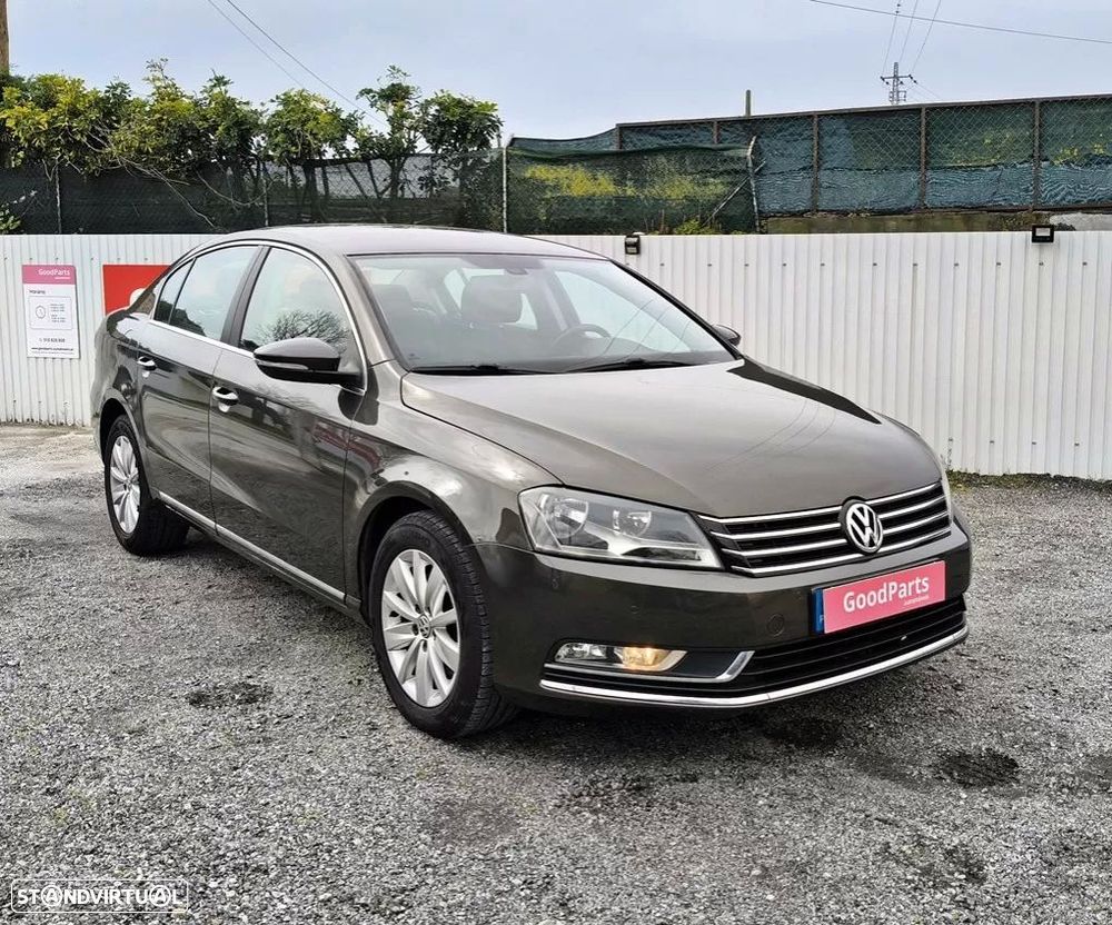 VW Passat 1.6 TDI BlueMotion - 10