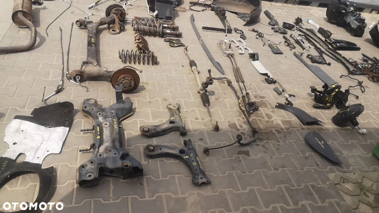 FABIA III 3 CZĘŚCI KAROSERIA MECHANIKA - 2