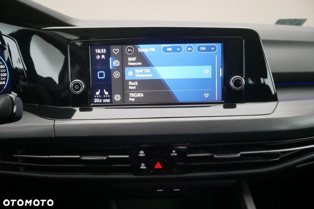 Volkswagen Golf Variant - 10