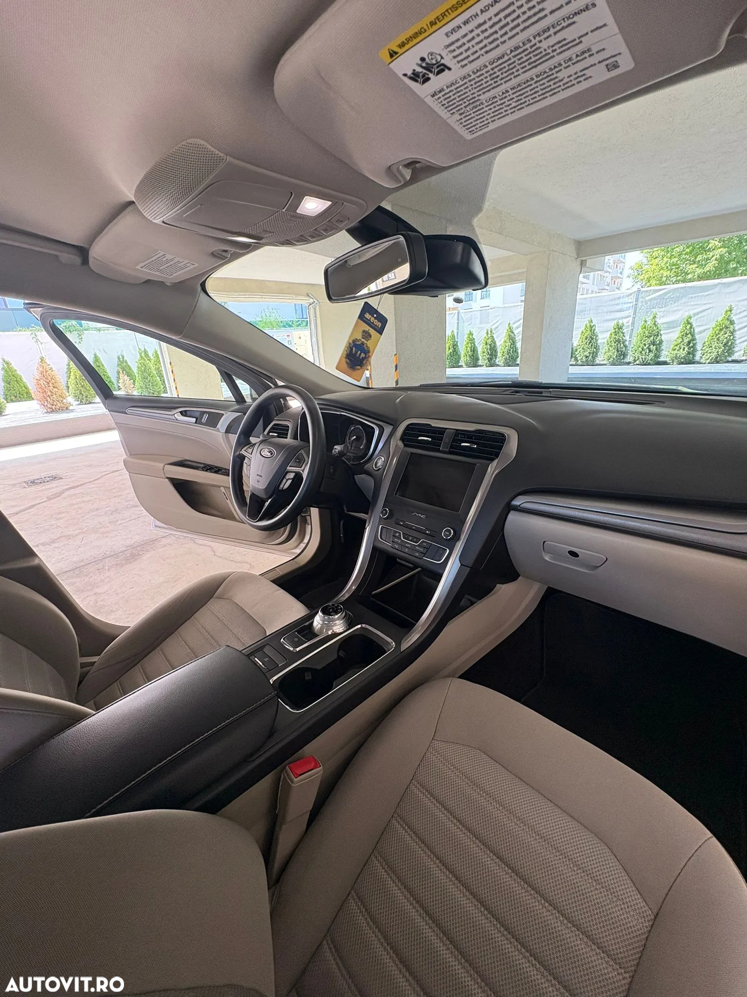 Ford Mondeo - 9