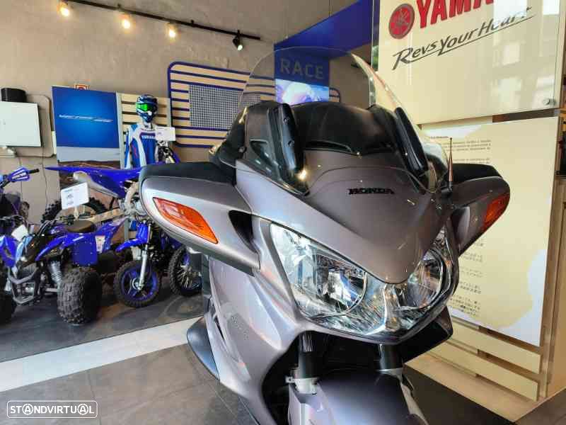 Honda Pan European 1300 - 3