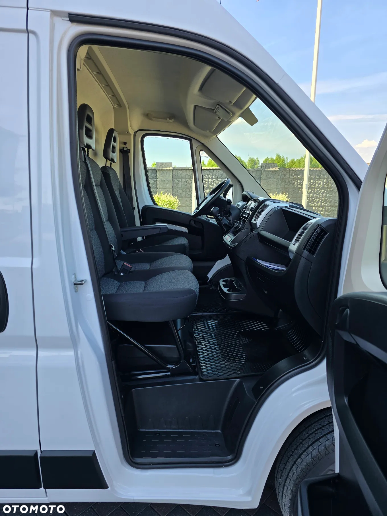Fiat DUCATO L2H2 SILNIK IVECO 2,3 120KM 22 Tyś km SERWIS ASO FIAT DO OSTATNIEGO Km SALON PL STAN NOWY NOWY NOWY ŁADOWNOŚC 1235Kg KLIMA ELEKTRYKA CZUJNIKI COFANIA - 31